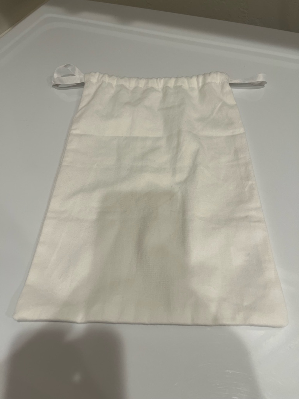 Dior White Drawstring Bag with Gold DIOR Logo - Picture 2 of 2